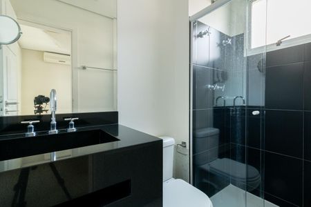 Apartamento à venda com 168m², 2 quartos e 3 vagasBanheiro da Suíte 2