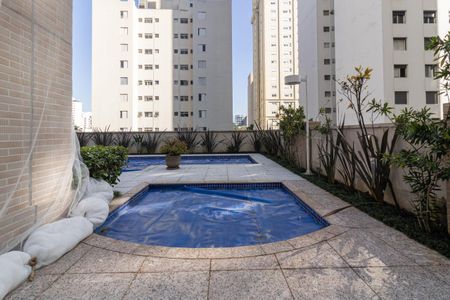 Apartamento à venda com 168m², 2 quartos e 3 vagasÁrea comum -Piscina