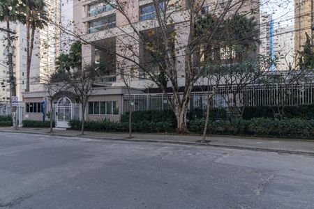 Apartamento à venda com 168m², 2 quartos e 3 vagasFachada
