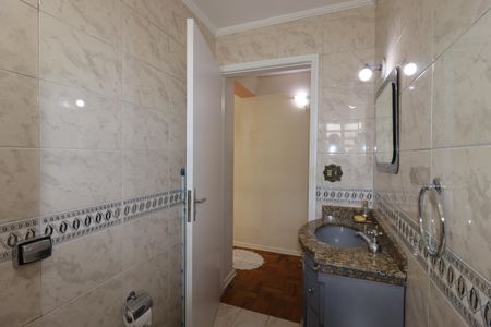 Casa para alugar com 207m², 3 quartos e 2 vagasBanheiro da Suíte