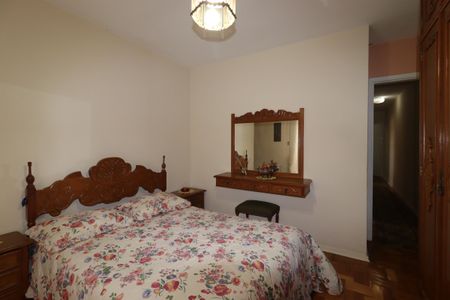 Casa para alugar com 207m², 3 quartos e 2 vagasSuíte