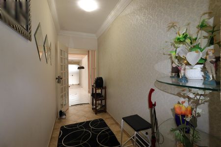 Casa para alugar com 207m², 3 quartos e 2 vagasEntrada Edícula