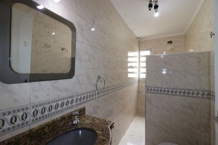 Casa para alugar com 207m², 3 quartos e 2 vagasBanheiro da Suíte