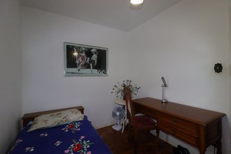 Casa para alugar com 207m², 3 quartos e 2 vagasQuarto 2