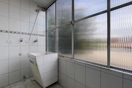 Casa à venda com 249m², 5 quartos e 4 vagas Casa à venda com 249m², 5 quartos e 4 vagasEdícula