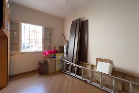 Casa à venda com 249m², 5 quartos e 4 vagas Casa à venda com 249m², 5 quartos e 4 vagasSuíte