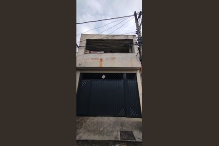 Casa à venda com 70m², 1 quarto e 1 vagaFachada