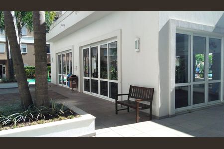 Apartamento à venda com 74m², 2 quartos e 1 vagaSalão de festas 