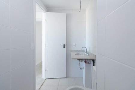 Apartamento para alugar com 63m², 2 quartos e 1 vaga Apartamento para alugar com 63m², 2 quartos e 1 vagaBanheiro da Suite
