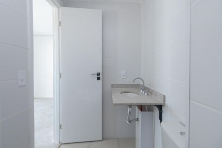 Apartamento para alugar com 63m², 2 quartos e 1 vaga Apartamento para alugar com 63m², 2 quartos e 1 vagaBanheiro 2