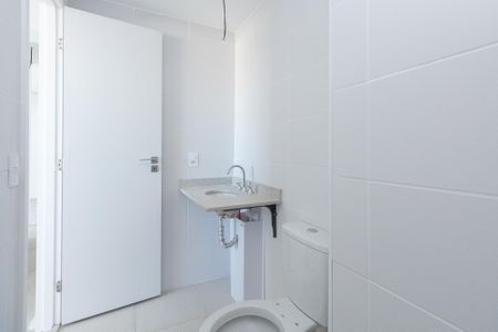 Apartamento para alugar com 63m², 2 quartos e 1 vaga Apartamento para alugar com 63m², 2 quartos e 1 vagaBanheiro da Suite