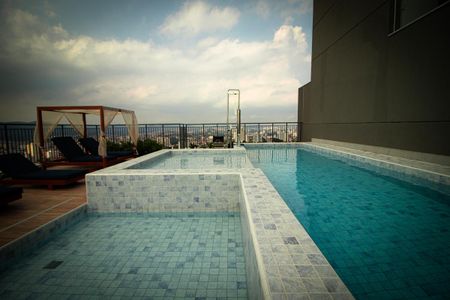 Apartamento para alugar com 63m², 2 quartos e 1 vaga Apartamento para alugar com 63m², 2 quartos e 1 vagaÁrea comum - Piscina