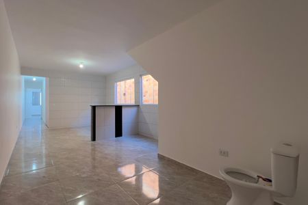 Casa para alugar com 60m², 2 quartos e 1 vagaSala