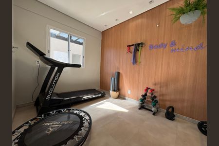 Apartamento para alugar com 50m², 2 quartos e 1 vaga Apartamento para alugar com 50m², 2 quartos e 1 vagaÁrea comum - Academia