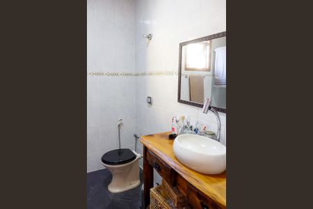 Casa à venda com 150m², 3 quartos e 3 vagasBanheiro da Suíte 1