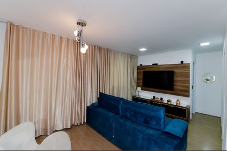 Apartamento à venda com 75m², 2 quartos e 2 vagas Apartamento à venda com 75m², 2 quartos e 2 vagasSala