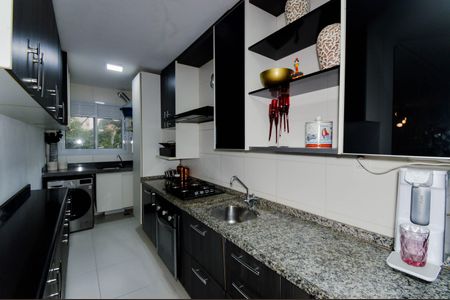 Apartamento à venda com 75m², 2 quartos e 2 vagas Apartamento à venda com 75m², 2 quartos e 2 vagasCozinha