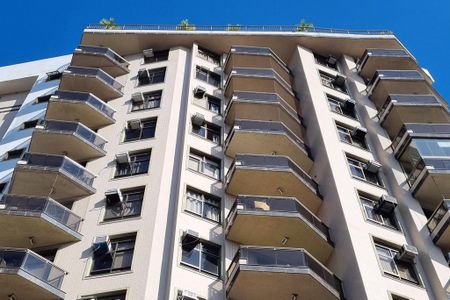 Apartamento para alugar com 53m², 1 quarto e 1 vagaFachada