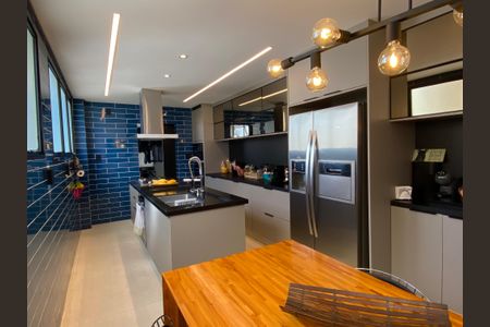 Apartamento à venda com 251m², 3 quartos e 2 vagasCozinha