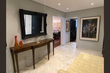 Apartamento à venda com 251m², 3 quartos e 2 vagasHall de entrada