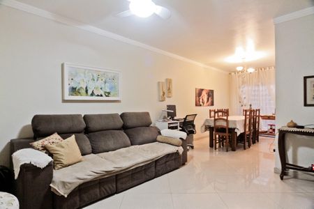 Casa à venda com 100m², 3 quartos e 2 vagas Casa à venda com 100m², 3 quartos e 2 vagasSala