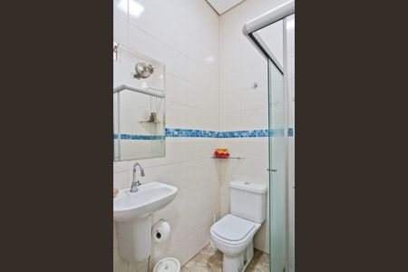 Casa à venda com 100m², 3 quartos e 2 vagas Casa à venda com 100m², 3 quartos e 2 vagasBanheiro