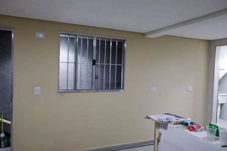 Casa para alugar com 45m², 1 quarto e sem vaga Casa para alugar com 45m², 1 quarto e sem vagaSala