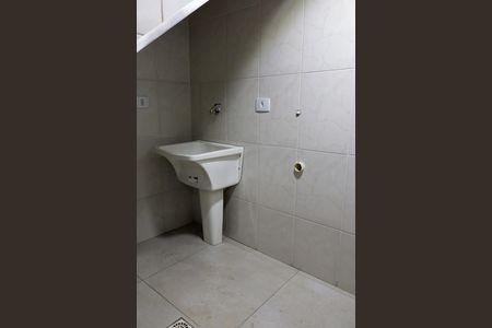 Casa para alugar com 45m², 1 quarto e sem vaga Casa para alugar com 45m², 1 quarto e sem vagaLavanderia