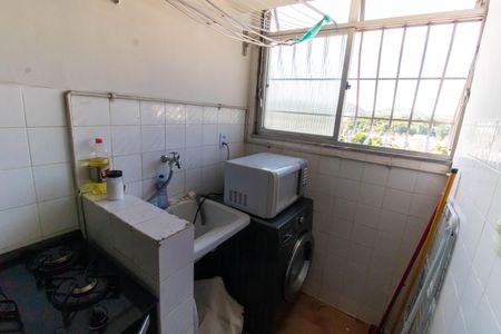 Apartamento à venda com 60m², 2 quartos e 1 vagaCozinha e Área de Serviço