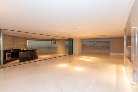 Apartamento à venda com 470m², 3 quartos e 7 vagasSala