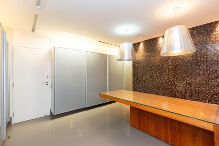 Apartamento à venda com 470m², 3 quartos e 7 vagasCozinha