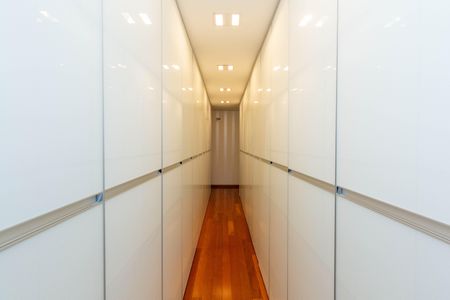 Apartamento à venda com 470m², 3 quartos e 7 vagasCloset da suíte 3