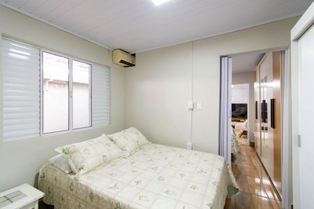 Casa à venda com 80m², 2 quartos e sem vaga Casa à venda com 80m², 2 quartos e sem vagaQuarto 1