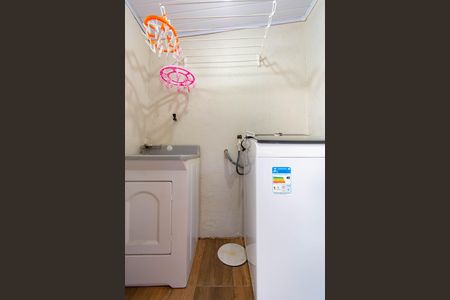 Casa à venda com 80m², 2 quartos e sem vaga Casa à venda com 80m², 2 quartos e sem vagaÁrea de Serviço