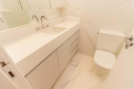 Apartamento para alugar com 115m², 3 quartos e 3 vagasBanheiro da Suíte