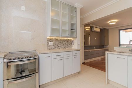 Apartamento para alugar com 115m², 3 quartos e 3 vagasCozinha