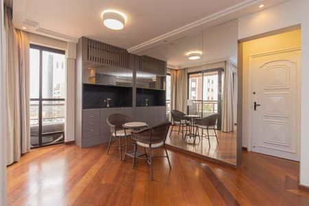 Apartamento para alugar com 115m², 3 quartos e 3 vagasSala