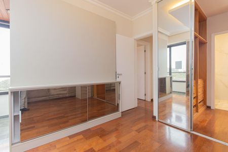 Apartamento para alugar com 115m², 3 quartos e 3 vagasSuíte