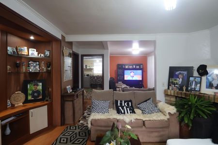 Casa à venda com 138m², 3 quartos e 2 vagasSala