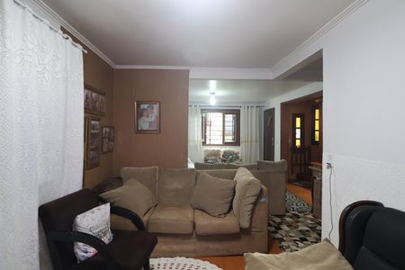 Casa à venda com 138m², 3 quartos e 2 vagasSala de TV