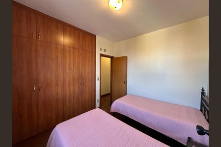 Casa à venda com 270m², 3 quartos e 5 vagas