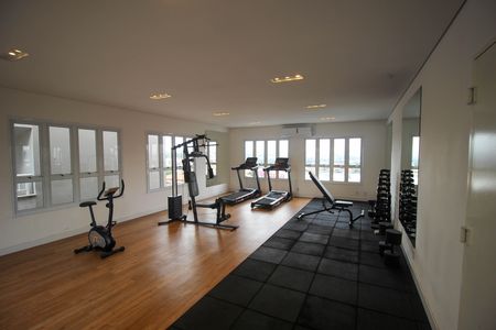 Apartamento para alugar com 49m², 2 quartos e 1 vaga Apartamento para alugar com 49m², 2 quartos e 1 vagaÁrea comum - Academia