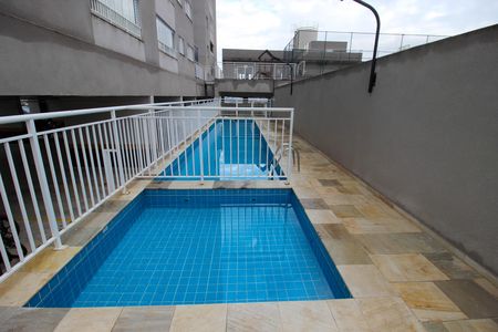Apartamento para alugar com 49m², 2 quartos e 1 vaga Apartamento para alugar com 49m², 2 quartos e 1 vagaÁrea comum - Piscina