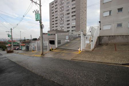 Apartamento para alugar com 49m², 2 quartos e 1 vaga Apartamento para alugar com 49m², 2 quartos e 1 vagaFachada