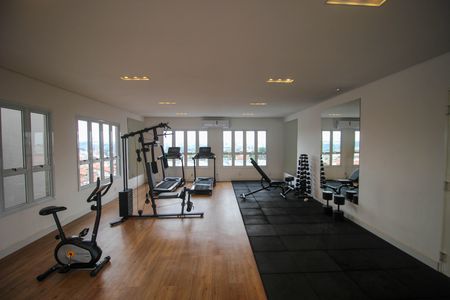 Apartamento para alugar com 49m², 2 quartos e 1 vaga Apartamento para alugar com 49m², 2 quartos e 1 vagaÁrea comum - Academia
