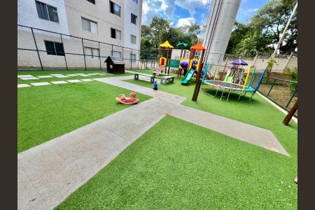Apartamento à venda com 50m², 2 quartos e 1 vaga Apartamento à venda com 50m², 2 quartos e 1 vagaÁrea comum - Playground