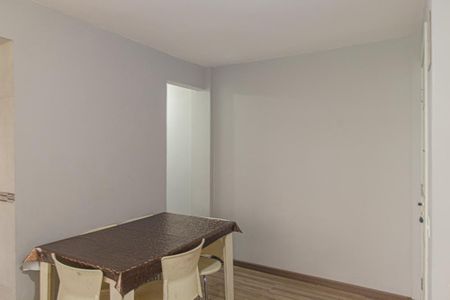 Apartamento à venda com 45m², 2 quartos e 1 vaga Apartamento à venda com 45m², 2 quartos e 1 vagaSala