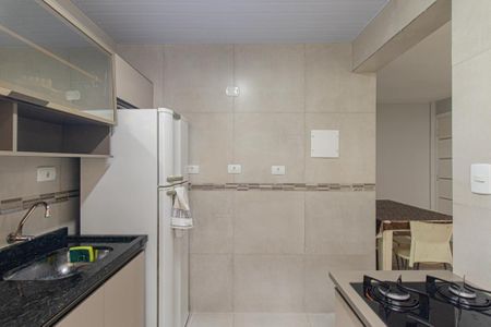 Apartamento à venda com 45m², 2 quartos e 1 vaga Apartamento à venda com 45m², 2 quartos e 1 vagaCozinha e Área de Serviço