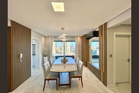 Apartamento à venda com 139m², 3 quartos e 2 vagasSala