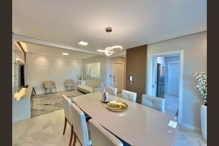 Apartamento à venda com 139m², 3 quartos e 2 vagasSala